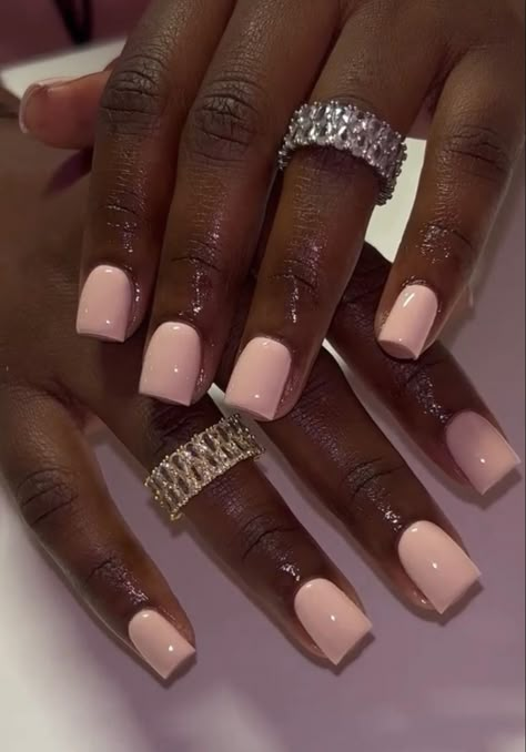 Cute Colors For Short Nails, One Color Nails Short, Sharp Square Acrylic Nails Short, Old Hollywood Glamour Nails, Short Nails No Design, 2 Nail Color Ideas, Grey Nails Ideas Short, Regular Nails Ideas, August Nail Ideas Short