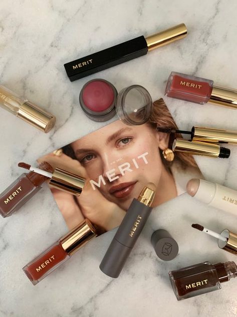 Merit Beauty Aesthetic, Makeup Things Products, Different Makeup Aesthetics, Pretty Makeup Products, Merit Flush Balm, Merit Makeup, Makeup Products Aesthetic, Merit Beauty, Makeup Aesthetics