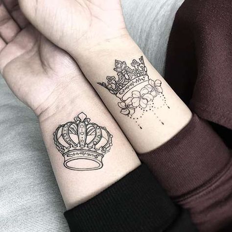 Crown Couples Tattoos, King And Queen Tattoo For Couples Unique, Crowns Drawings, King And Queen Crown Tattoo, Queen Tattoo For Women, Queen Tattoo Ideas, King And Queen Tattoo, Queen Tattoos, Tattoo Queen