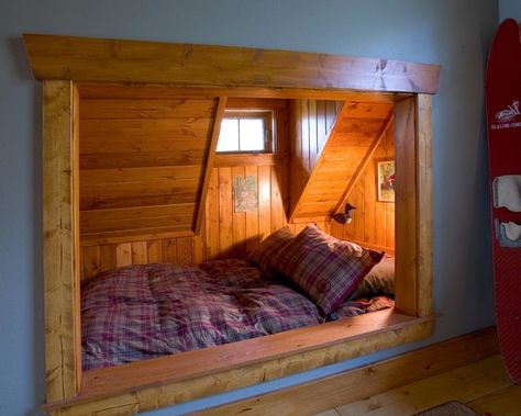 Sleeping Alcove Design...love that the bed is ground level as opposed to raised up. Alcove Bed, Homeschool Room Design, Sleeping Nook, Bed Nook, Bunk Beds Built In, Bedroom Nook, Built In Bed, Attic Design, Attic Remodel