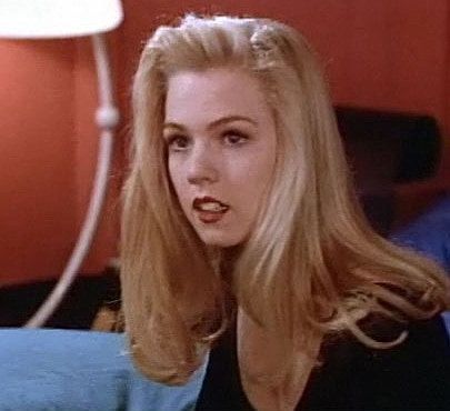 Jennie Garth, Long Blond, Vintage Pop Art, Beverly Hills 90210, California Girl, Beige Blonde, Popsugar Beauty, Retro Hairstyles, Beauty Photos