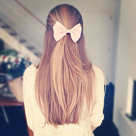 Simple Straight Half-Up Half Down, w/ Light Bow Half Tied Hairstyles, Tied Hairstyles, 2014 Hairstyles, Hairstyles Straight Hair, Hairstyles Straight, Hair Envy, Love Hair, Hair Dos, Gorgeous Hair