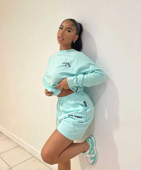 Mya Mills, Viral Aesthetic, Clothing Hacks, It Girl, Girls Fashion, My Collection, Pretty Outfits, Adidas Jacket, The Secret