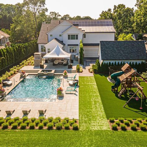 Big Yard With Pool, Zero Entry Pool Backyard, Large Backyard Ideas, Farmhouse With Pool, Backyard Deck Ideas, Creative Backyard, Dream Backyard Garden, Dream Backyard Pool, Backyard Layout