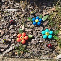 Picture of GOLF BALL Garden Decorations Golf Crafts, Diy Summer Decor, Golf Birthday Gifts, Golf Ball Crafts, Golf Diy, Golf Decor, Summer Decorations, Ladybug Crafts, Grandmothers Love