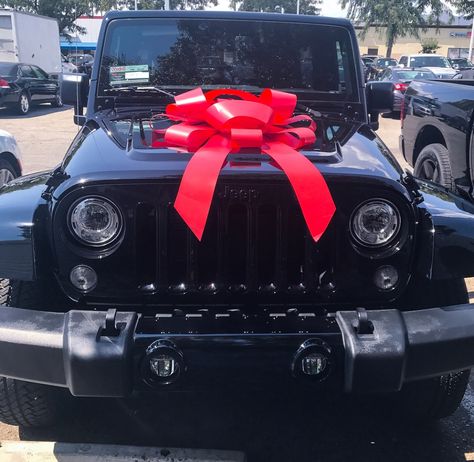 2017 Jeep Wrangler Unlimited Smoky Mountain Edition ❤️ #jeep #wrangler #smokymountain #black #dreamcar #love Jeep Wrangler Black Woman, Red Interior Jeep Wrangler, Keep Rubicon Black, New Jeep Aesthetic, Jeep Wrangler All Black, Black Keep Wrangler, Black Jeep Wrangler Aesthetic, All Black Jeep, Jeep Wrangler Aesthetic