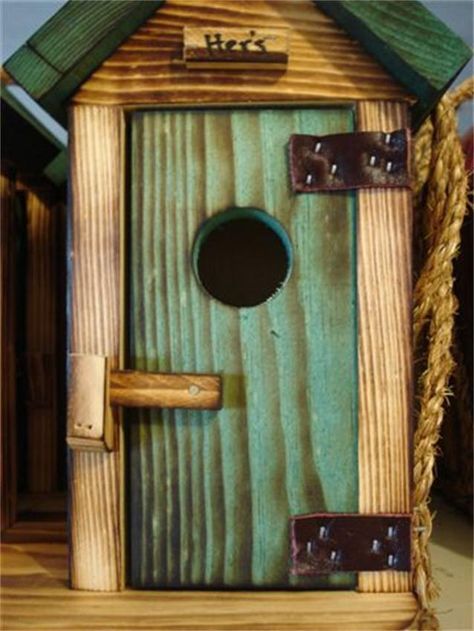 Amish His-And-Hers Outhouse Bird House Outhouse Birdhouse, Amish Garden, Cool Bird Houses, Out Houses, Homemade Bird Houses, Bird Houses Ideas Diy, Birdhouses Rustic, Bluebird House, Wood Birdhouses