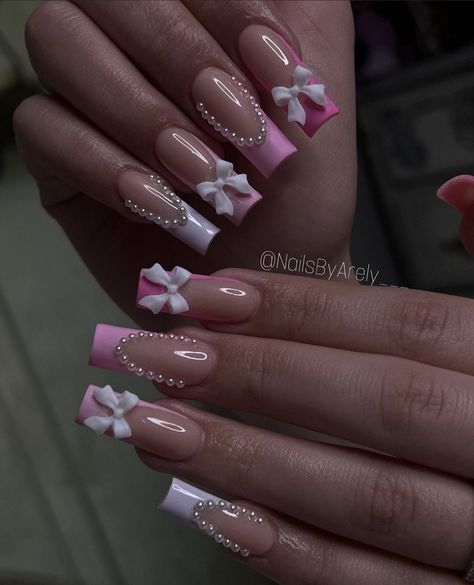 Coquette Nails Pink Bow, Pink Bow Nails, Uñas Coquette, Bow Nail Designs, Acrylic Toe Nails, Nagel Tips, Colored Acrylic Nails, White Acrylic Nails, Girly Acrylic Nails