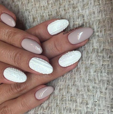 Knitted Nails, Cable Knit Sweater Nails, Manicure Natural, White Gel Nails, Unghie Nail Art, Gel Nail Art Designs, Classy Nail Designs, Sweater Nails, Her Nails