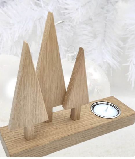 Oak Candle Holder, Handmade Wooden Christmas Gifts, Easy Christmas Wood Crafts, Woodworking Christmas Projects, Christmas Diy Wood Projects, Diy Wood Christmas Decorations, Diy Wood Christmas Tree, Christmas Decorations Wood, Christmas Tea Light Holder