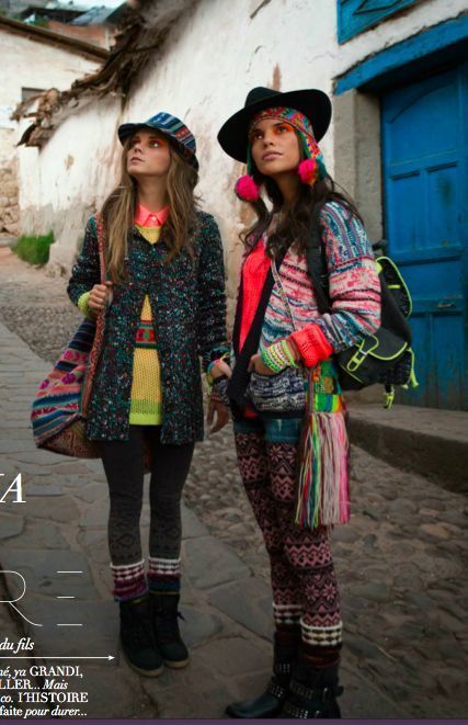 Traveling to Peru? We love these bold colors! #peru #perutravel #perutraveloutfit Peru Clothing, Cusco Peru, Estilo Boho Chic, Peru Travel, Fashion Project, Hottest Fashion Trends, Hiroshima, Ladies Dress Design, Boho Chic Fashion