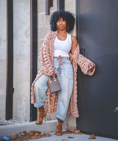 Fall Fashion Black Women 2024, Fall Colors Outfits Women, Combat Shoes Outfit, How To Style A Denim Jumpsuit, Earthy Style Black Women, Rose Top Outfit, Black Women Boho Fashion, Rock Style Fashion Women, Boho Chic Outfits Black Women