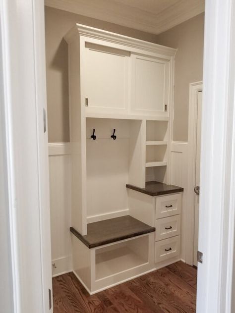 Custom Mudrooms & Mud Benches — Woodmaster Custom Cabinets Mudroom Bench And Cabinets, Hall Desk Ideas, Mud Room Bench With Drawers, Custom Drop Zone, Drop Zone Pantry Combo, Drop Zone With Countertop, Custom Entryway Storage, Porch Mudroom Ideas, Small Mud Room Bench