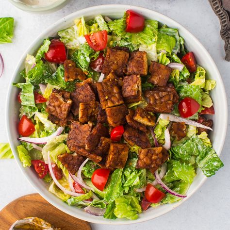 Vegan BLT Salad with Tempeh Bacon Blt Bowl, Vegan Bulgogi, Homemade Vegan Ranch Dressing, Vegan Blt, Vegan Blt Sandwich, Vegan Bacon Bits, Korean Bbq Beef, Tempeh Bacon, Blt Salad