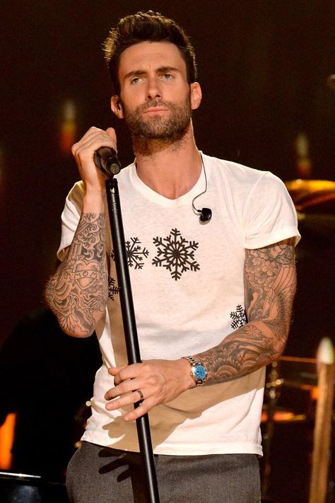 Celebrity Men, Glamour Magazine, Aidan Turner, Adam Levine, Maroon 5, Eminem, Justin Bieber, The Year, The Voice