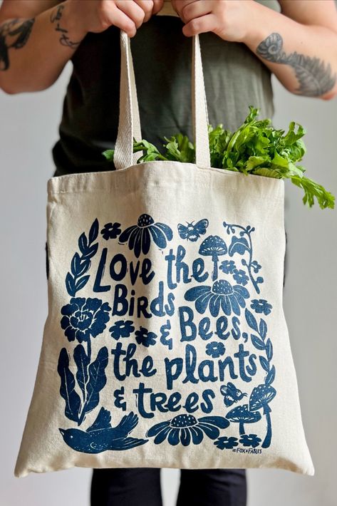 Navy printed heavy duty canvas tote. Featuring nature inspired hand lettered design Diy Tote Bag Design, Handpainted Tote Bags, Tods Bag, Bag Illustration, Positive Gift, Painted Tote, Diy Tote Bag, Market Tote, Book Bag