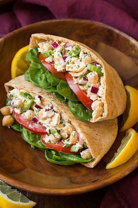 Pita Pocket Recipes, Food For Pregnant Women, Low Calorie Lunches, Pita Sandwiches, Pregnancy Food, Cooking Classy, Delicious Dishes, Lunch Ideas, Easy Healthy Recipes