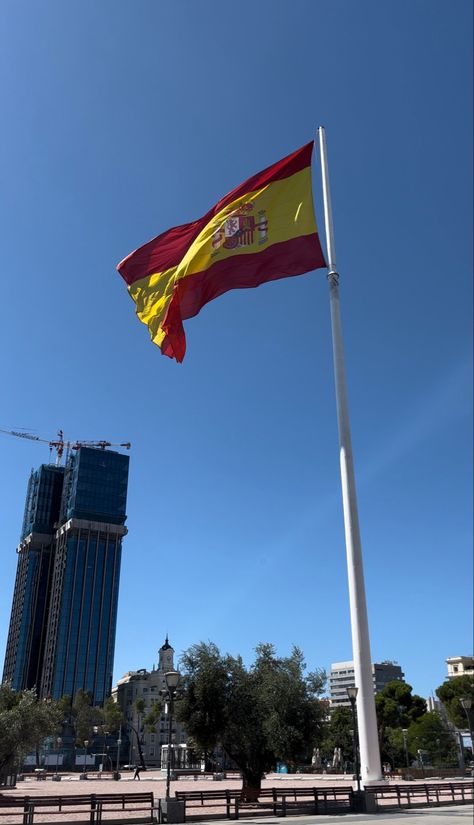 Madrid, spain, travel, flag Madrid Flag, Pinterest Moodboard, Spain Aesthetics, Madrid Spain Travel, Spanish Flag, Spanish Flags, Spain Flag, Spain Aesthetic, Flag Hanging