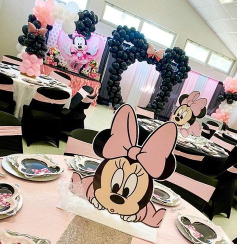 Charming Minnie Mouse Baby Shower Ideas – Baby Shower Ideas 4U Mini Mouse Baby Shower Themes, Minnie Mouse Baby Shower Theme, Baby Minnie Mouse Baby Shower Ideas, Black And Pink Baby Shower Ideas, Minnie Baby Shower Ideas, Baby Shower Minnie Mouse Bebe, Minnie Mouse First Birthday Party Ideas, Minnie Mouse 1st Birthday Party Ideas, Minnie Mouse Baby Shower Decorations