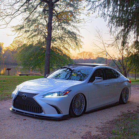 @sliq07 freshly bagged 2019 Lexus ES • #airforcesuspension • #airsuspension • #lexus • #lexuses350 • #lexusEs Lexus Es350 F Sport, Lexus Nx 350 F Sport, Lexus Nx 350, Lexus Sedan, Lexus Models, Lexus Lfa, Fantasy Mermaids, Lexus Es350, Lexus Is300