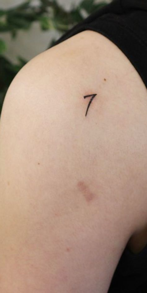 Suga Seven Tattoo, Suga 7 Tattoo, Min Yoongi Tattoo, Suga Handwriting, Yoongi 7 Tattoo, Min Yoongi Tattoo Ideas, Tato Bts, Yoongi Tattoo Ideas, Bts Minimalist Tattoo