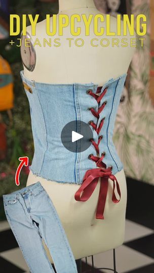 Denim Vest Diy, Denim Corset Diy, Jeans Corset, Corset Jeans, Upcycle Corset, Jeans Corset Pattern, How To Make A Denim Corset, Jean Corset Top Diy, Denim Upcycle Diy