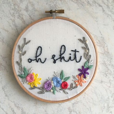 19 Embroidery Hoops For Girls Who Really F*cking Love to Swear Funny Embroidery, Pola Sulam, Simple Embroidery, Embroidery Patterns Free, 자수 디자인, Hand Embroidery Stitches, Embroidery Hoop Art, Satin Stitch, Hand Embroidery Patterns