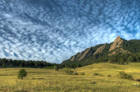 Flatirons Living In Colorado, Colorado River, Bouldering, The Mountain, Monument Valley, Places Ive Been, Natural Beauty, Colorado, Favorite Places