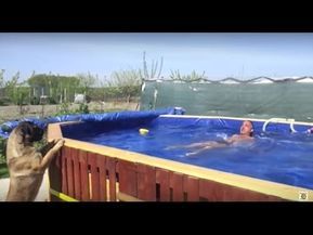 Diy Pallets Swimming Pool 2/3 - YouTube Pallet Pool, Shipping Container Pool, Pallet Building, Container Pool, Building A Swimming Pool, Backyard Balcony, Natural Swimming Pool, Diy Pool, Diy Outdoor Decor