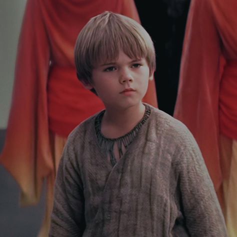 Anakin Skywalker Kid, Laenor Velaryon, Young Anakin Skywalker, Anakin Skywalker Icon, Star Wars Fanfiction, Anakin Vader, Phantom Menace, Star Wars Anakin, Leia Organa