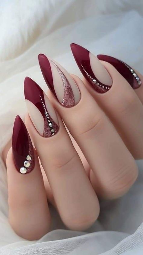 Red Spring Nails 2024, Nail Art For Spring 2024, Flower Nail Designs 2024, Manicure Images, Beautiful Simple Mehndi Design, Harry Potter Nail Art, Harry Potter Nails, Summer Nails Almond, Top Nail