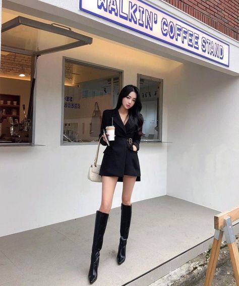 Long Boots Outfit Dress, Long Classy Dresses, Long Black Boots Outfit, Black Knee High Boots Outfit, Long Boots Outfit, Suede Boots Outfit, Thigh Boots Outfit, Long Black Boots, Korea Dress