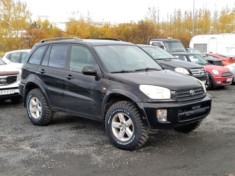 What's The Biggest Tire That Will Fit? | Toyota RAV4 Forums Toyota Rav4 Overland, Rav 4 Off Road, Toyota Rav4 Offroad, Rav4 Custom, Rav4 Offroad, Suburban Aesthetic, Toyota Rav4 2005, Toyota Rav4 2008, Midwest Aesthetic