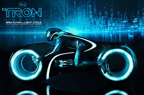 Hot Toys TRON: LEGACY Sam Flynn with Light Cycle Tron Light Cycle, Tron Art, Tron Bike, Light Cycle, Tron Legacy, Futuristic Motorcycle, Concept Motorcycles, 17 December, Geek Games