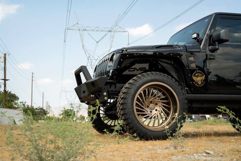 Mysterious Appearance of Lifted Jeep Wrangler Put on Bronze Forgiato Wheels White Jeep Wrangler, Black Jeep Wrangler, Jeep Things, Jeep Wrangler Lifted, Forgiato Wheels, Lifted Jeep Wrangler, Jeep Wheels, Bronze Wheels, White Jeep