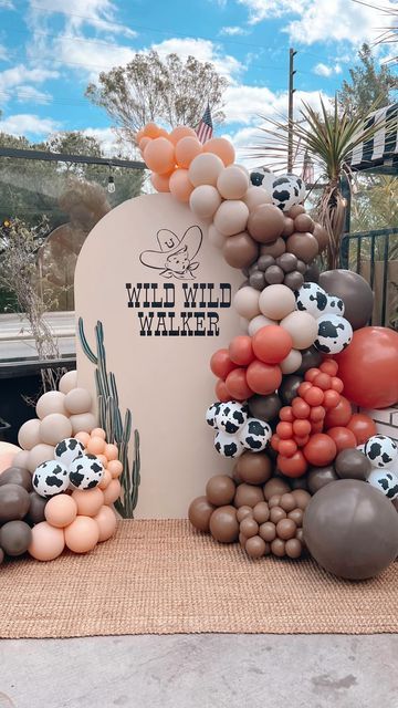 Western Theme Balloons, Cowboy Balloon Decoration, Western Balloon Backdrop, Texas Birthday Party, Ranch Theme Birthday Party, Western Balloon Garland, Cowboy Balloon Garland, Rodeo Theme Birthday Party, Cowboy Birthday Party Decorations