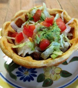 Taco Waffle Bowl Dash Mini Waffle Bowl Recipes, Waffle Bowl Recipe Ideas, Chaffle Bowl Recipe, Dash Waffle Bowl Maker Recipes, Waffle Bowl Maker Recipes, Waffle Creations, Waffle Bowl Recipe, Dinner Waffles, Waffle Bowl Maker