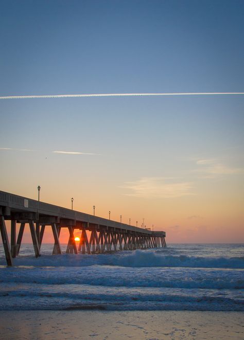 Wrightsville Beach Nc, Nc Beaches, 2024 Moodboard, Behind The Scenes Photos, Wilmington North Carolina, Sun Rising, Wrightsville Beach, Beach Sunrise, Coastal Carolina