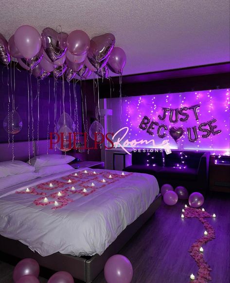 Boyfriend Hotel Room Surprise Romantic, Decorating Hotel Room Romantic Ideas, Surprise Girlfriend Ideas Romantic, Hotel Room Romantic For Him Birthday, Romance Hotel Room Ideas, Hotel Surprise For Girlfriend, Hotel Room Decorations Romantic For Him, Hotel Room Design For Girlfriend, Surprise Hotel Room Ideas For Him