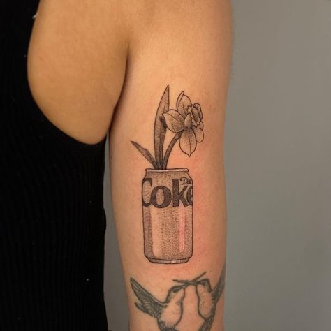 Diet Coke lovers, make some noise 📣 I am a super massive fan of a Special Little Beverage™ and also a super massive ultra mega fan of… | Instagram Diet Coke Can Tattoo, Creative Book Tattoos, Coke Can Tattoo, Diet Coke Tattoo, Dr Pepper Tattoo, Coke Tattoo, Coca Cola Tattoo, Milk Tattoo, Louisiana Tattoo