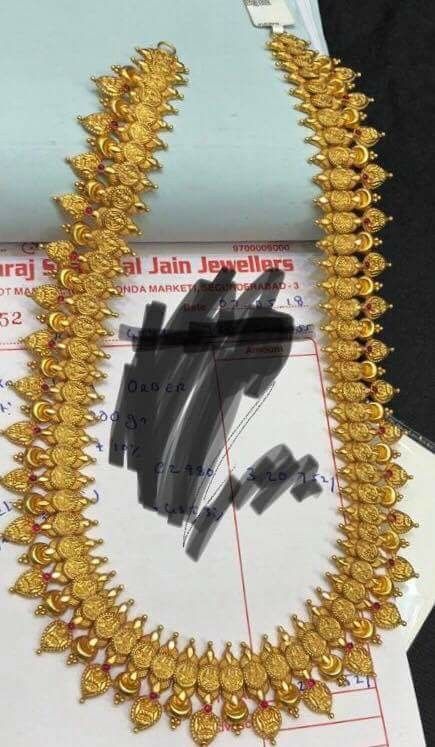 80 grams long necklace 80grams Gold Haram Designs, 80 Grams Gold Haram Designs, Indian Traditional Jewellery, Gold Haram Designs, Mango Haram, Indian Wedding Jewellery, Wedding Jewelry Ideas, Gold Haram, Haram Designs