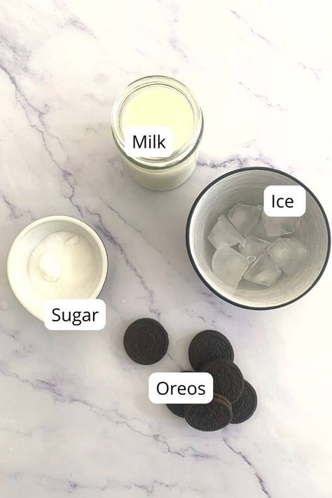 Oreo Milkshake Recipe Without Ice Cream, Oreo Milkshake Without Ice Cream, Milkshake Without Ice Cream, Oreo Milkshake Recipe, Milkshake Flavours, Oreo Shake, Oreo Milkshake, Cookie Crunch, Donut Muffins