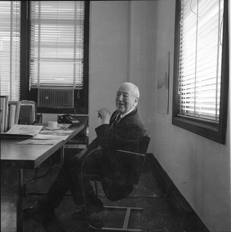 Mies van der Rohe Mies Van Der Rohe Portrait, Ludwig Mies Van Der Rohe, Famous Architects, Van Der Rohe, Mies Van Der Rohe, Modern Architecture, Architecture Design, Chicago, At Home