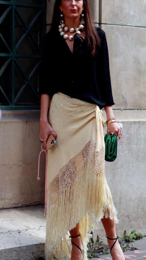 Paris Couture Week, Drag Queen Outfits, Skirt Inspiration, Fiesta Outfit, Paris Couture, Couture Week, Mode Inspo, Looks Chic, Colourful Outfits