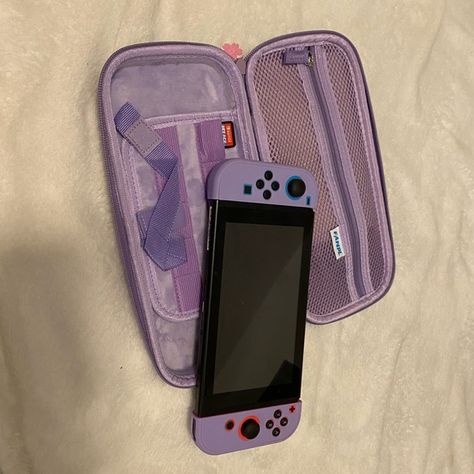 Nintendo Switch Nintendo Switch Aesthetic Purple, Purple Nintendo Switch, Sasha Aesthetic, Dr Items, Nintendo Switch Aesthetic, Switch Aesthetic, Switch Accessories, Purple Cases, Nintendo Switch Accessories