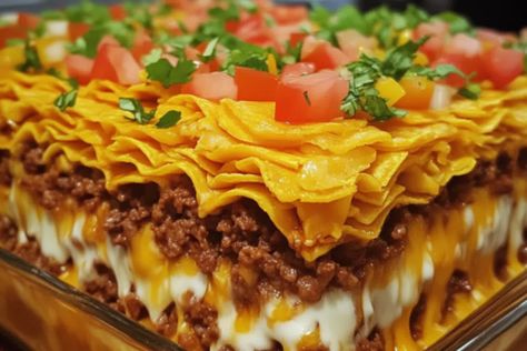 WALKING TACO CASSEROLE - recipestasteful Soft Tacos Recipes, Walking Tacos Recipe, Walking Taco Casserole, Traditional Meatloaf, Walking Taco, Walking Tacos, Taco Ingredients, Soft Tacos, Taco Casserole