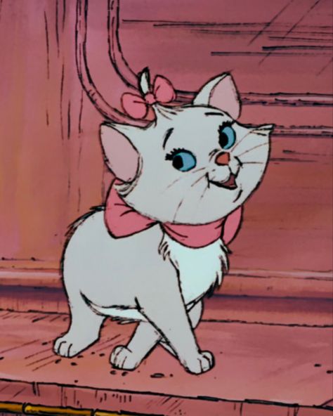 Marie Astrocats, Marie Aristocats Costume, Marie Aesthetic, Duchess Aristocats, Fictional Animals, Disney Characters Wallpaper, Marie Cat, Disney Cats, The Aristocats