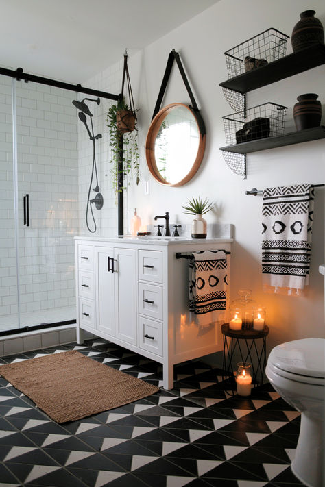 Bohemian and Tribal Decor Ideas for Your Home Black And White Aztec Bathroom, Afrohemian Decor Bathroom, Aztec Bathroom, All White Room, Farmhouse Trends, Chic Lighting, Bohemian Room, Chic Interior Design, Woven Wall Art