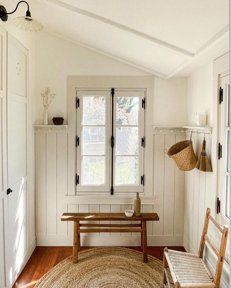 Anissa Zajac (@housesevendesign) • Instagram photos and videos Mudroom Design, Interior Minimalista, Cottage Homes, House Inspo, House Inspiration, Cottage Style, White Walls, Drawing Inspiration, Home Decor Inspiration