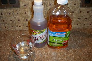 Bbq Spray Bottle Recipe, Applesauce Recipes Canning, Applesauce Recipes, Mop Sauce, Apple Sauce Recipes, Smoker Recipes, Bbq Pork, Slow Cooked, Apple Juice